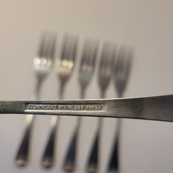 Northland Stainless Flatware Set Of 6 Forks 3-Prong Satin Korea Pre-Owned - Picture 14 of 14